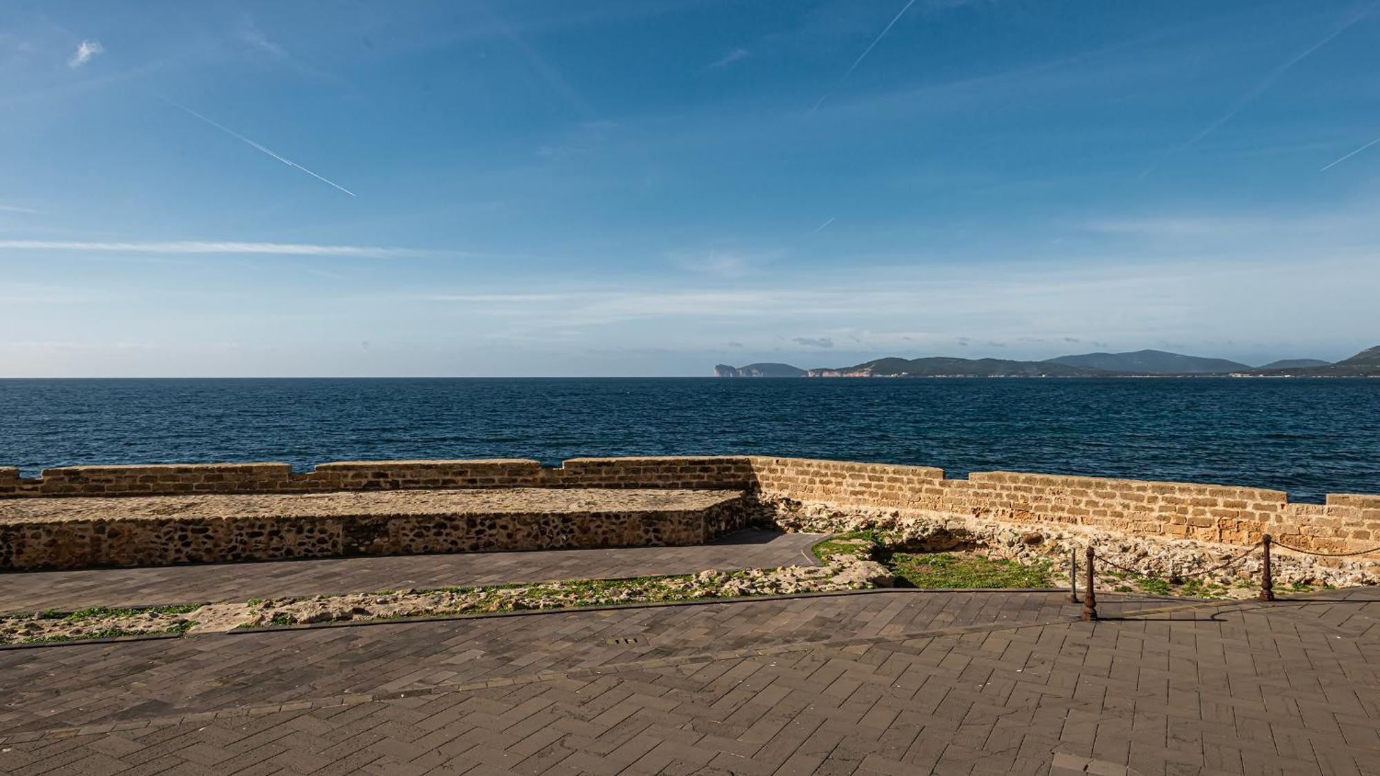 Seafront Bastioni Apartment Alghero Exterior foto